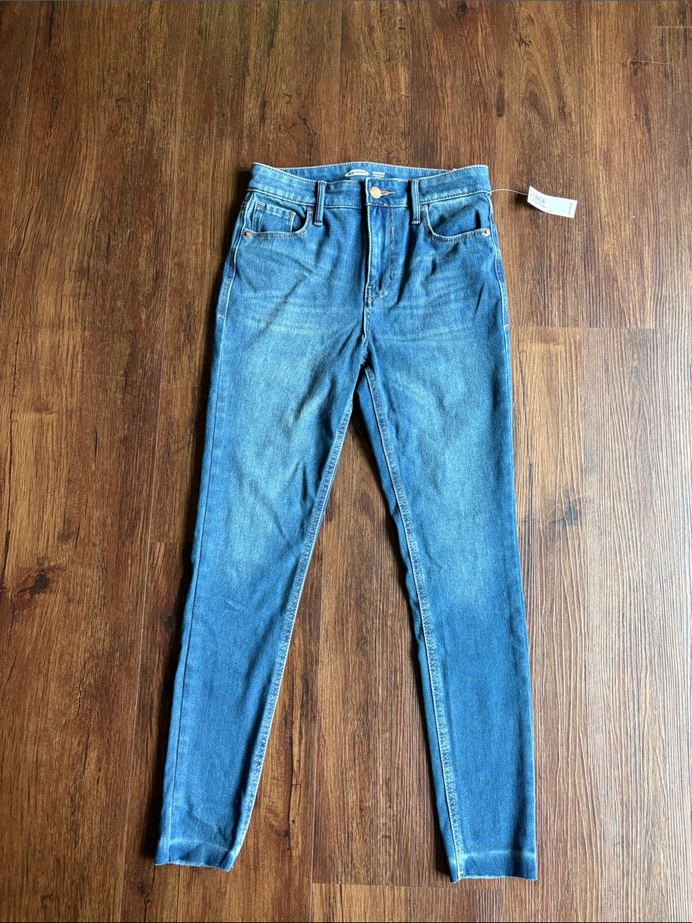 Old Navy Women’s Rockstar Skinny Jeans in Medium Blue Denim